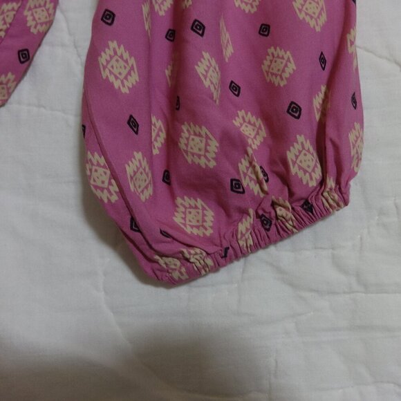 Wrangle Retro brand top size XXL, rayon, pink with cream print design, NWT, soft - Picture 12 of 16